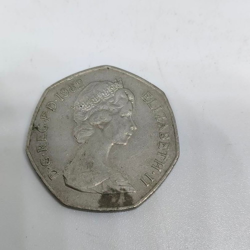 Collectible 1982 Britannia 50 Pence Coin like new