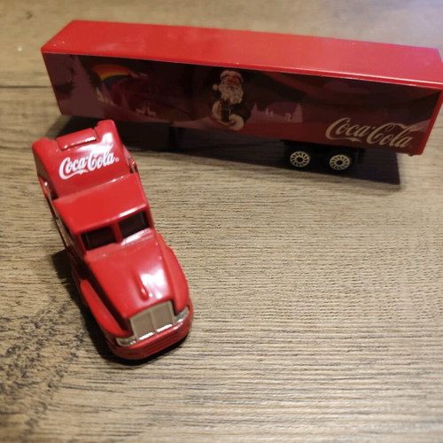 Coca Cola Santa Claus truck like new, 18 centimeters