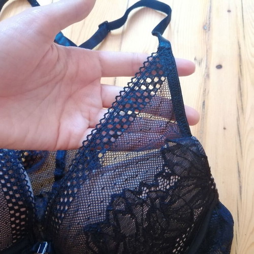 Calvin Klein lace bra 75B, black with beige cups