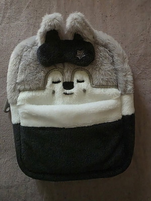 Stray Kids SKZOO plush collect case Wolf Chan επίσημη, καινούργια με photocard
