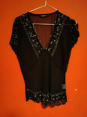 Transparent top with decorative stones, like new, black