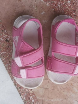 Adidas sandals like new, size 24, pink, for sea