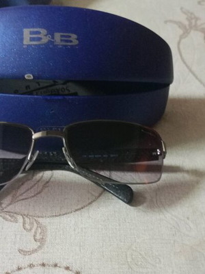 Ray Ban men's sunglasses like new, black with case