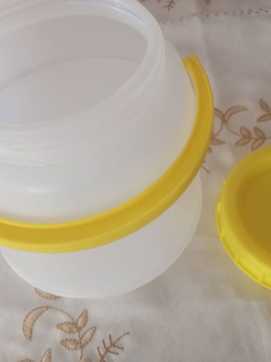 Honey jar