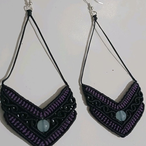 Macrame hanging earrings new, black and purple with silver 925 hook