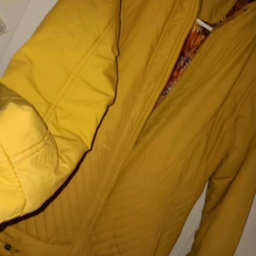 Monte Carlo premium jacket used, mustard with paint marks, size L