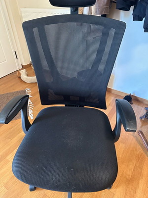 Office chair used with fabric from Plaisio