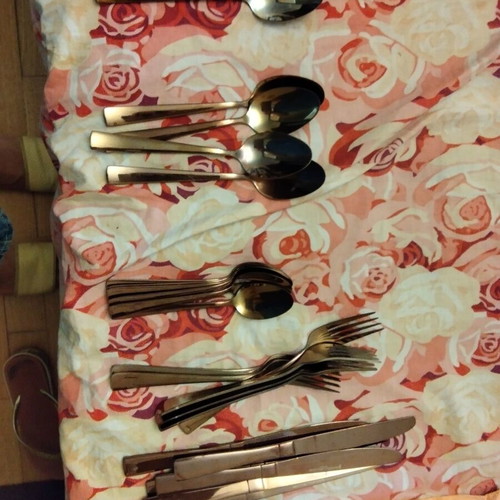 Maxwell Williams cutlery set used, 24 pieces copper color stainless steel