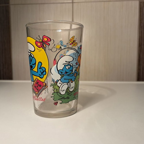 Smurfs Collectible Glass Cup Amora 1996 new