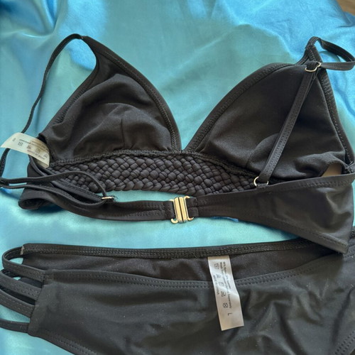 Shein bikini set like new, black, top small bottom large