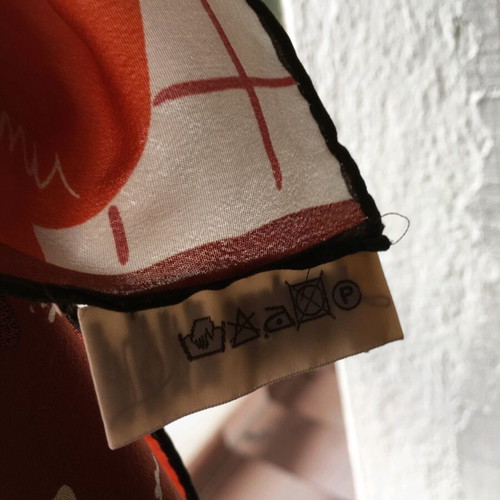 Loredano 100% silk scarf vintage, like new