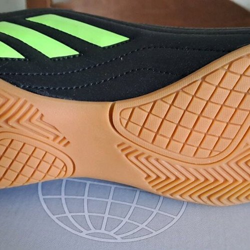 Adidas παπούτσια νούμερο 39 καινούρια, μαύρα