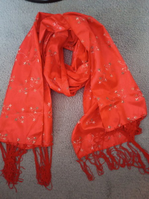Red scarf like new with shiny fabric