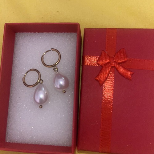 Earrings like new, set