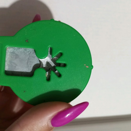 Paper cutter used in teddy bear shape