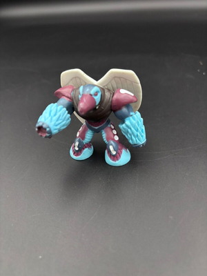 Gormiti Neorganic Evolution Vultur The Guardian of the Winds figure like new