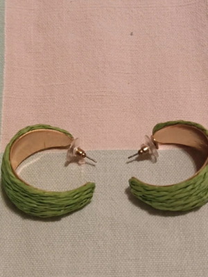 Earrings like new, green and gold, 5cm length