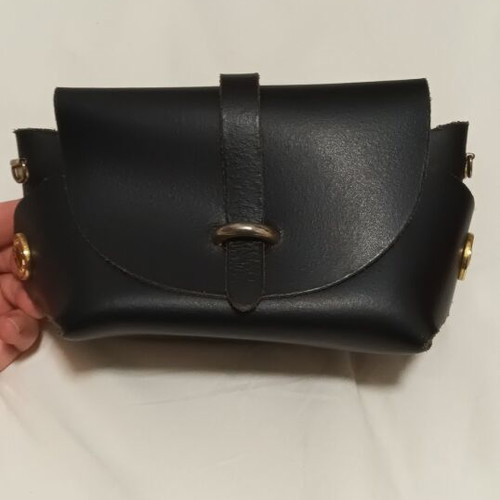 Leather handbag like new, black, timeless handmade design
