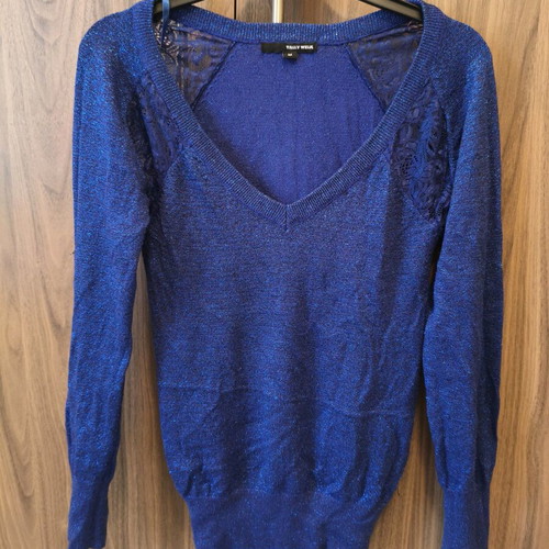 Blouse with lace details blue like new, size M