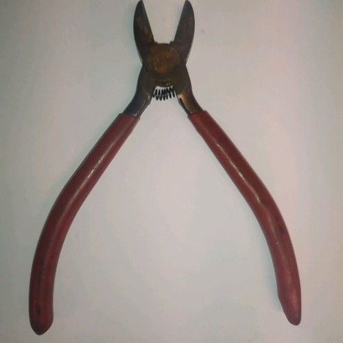 Hand tool cutter