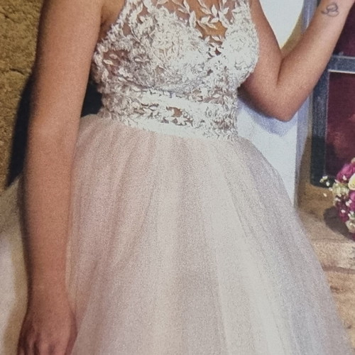 Handmade wedding dress used with lace, white with pink confetti shades