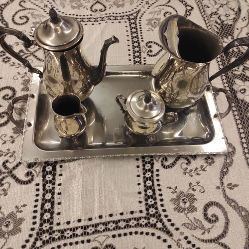 Silver-plated decorative canteen container tray set used