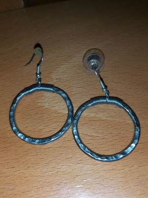 Earrings hammered hoops