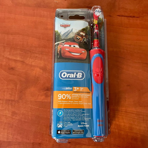 Oral-B Stages Power Electric Toothbrush for Kids 3+ New