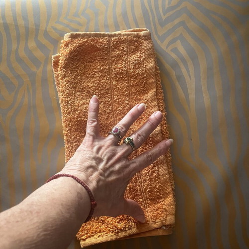 Small hand towel like new, orange