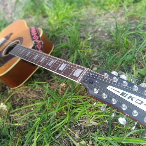 ECO Italia 12-String Guitar like new with decorated strap
