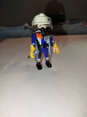 Playmobil Heavy Firefighter custom model