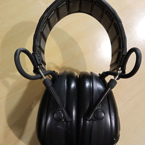 Peltor ear defenders used with noise reduction for hunting