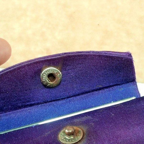 Lipstick case used with mirror and wear on metal parts