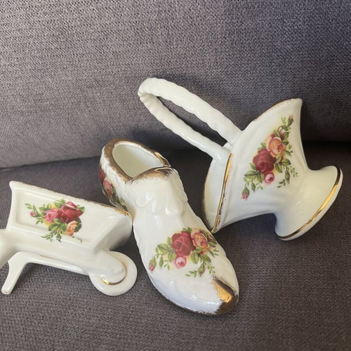 Royal Albert decorative items used, all together