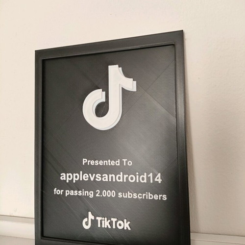 Custom 3D printed YouTube plaque for subscriber milestone