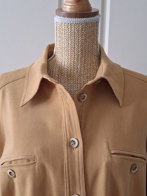 Choice by Danwear women's set pants and shirt beige like new