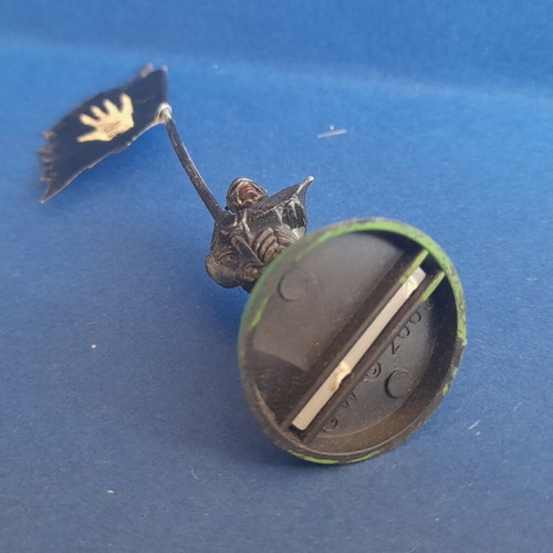 Uruk-hai Banner Bearer φιγούρα μεταχειρισμένη, Games Workshop Lord of the Rings