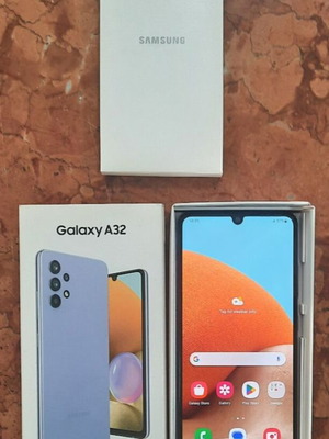 Samsung Galaxy A32 128GB Awesome Violet like new with 2 screen protectors