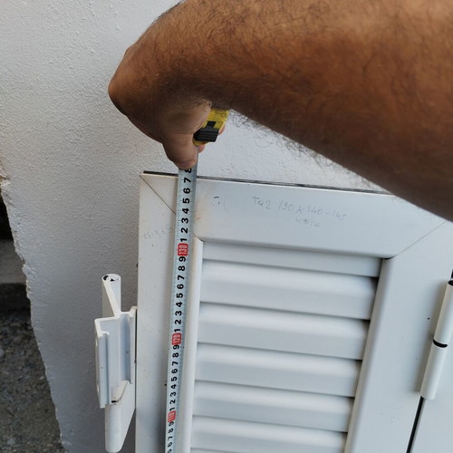 Aluminum shutters like new, complete without frame