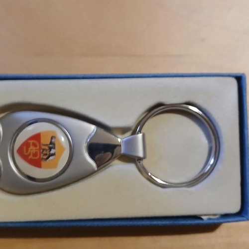 Metal Roma keychain new, authentic