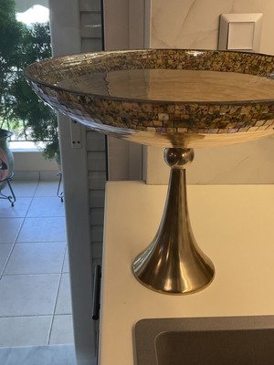 Χειροποίητο διακοσμητικό τραπεζαρίας με γυαλί κρακελέ και μεταλλική βάση