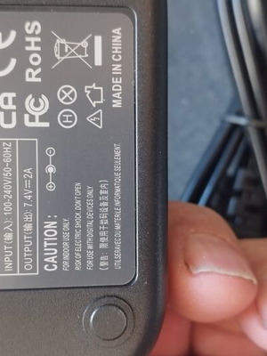 Αντάπτορας Canon ACK-E8 σετ για αντικατάσταση μπαταρίας LP-E8