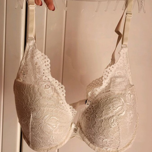 Esmara white lace bra 75B like new