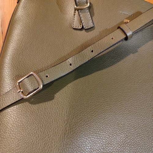 Parfois olive handbag like new