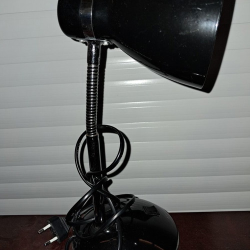 Black desk lamp with flexible arm like new