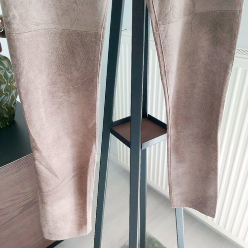 Zara fitted suede beige pants like new size M
