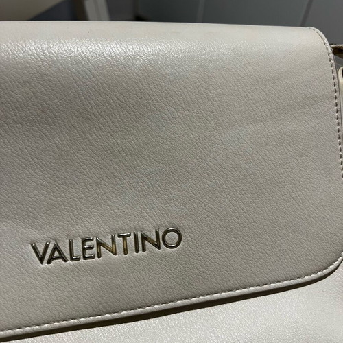 Valentino bag used, white, with two straps for crossbody and shoulder