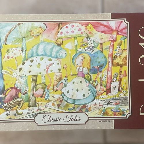 Children's puzzle Alice in Wonderland like new, 240 pieces