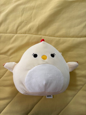 Squishmallow chicken like new