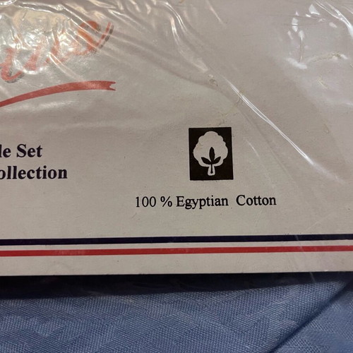 Tablecloth set with 12 napkins made of Egyptian cotton new